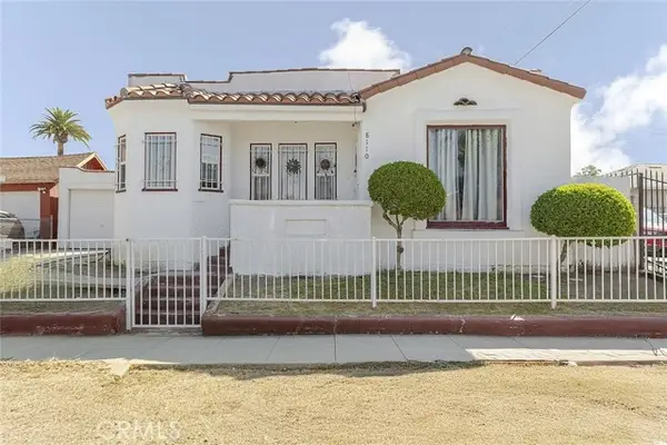 8110 Halldale Avenue, Los Angeles, CA 90047