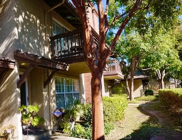 928 Glendora Avenue, Glendora, CA 91740