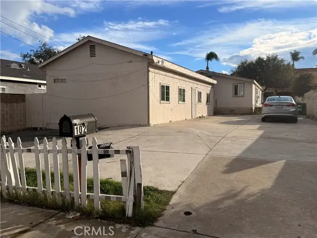 1240 E Street, Corona, CA 92882 - Image #2