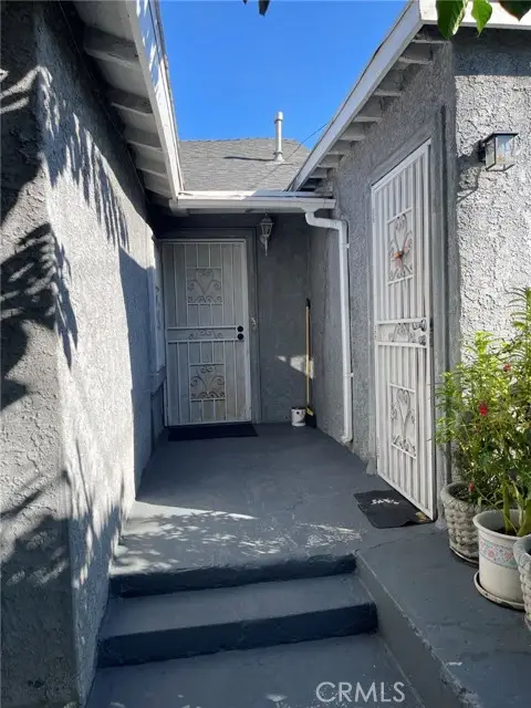 9536 Compton, Los Angeles, CA 90002