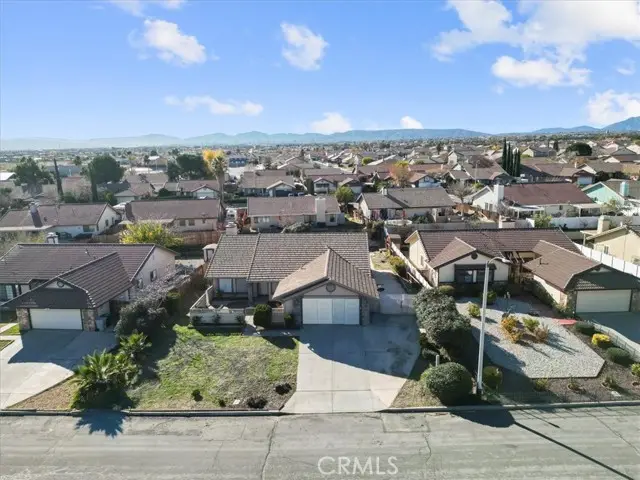 13511 Mountain Drive, Hesperia, CA 92344 - Image #2