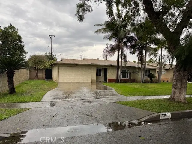 1209 King, Santa Ana, CA 92704 - Image #2