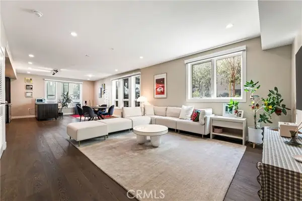 39 Los Robles Avenue  #3001, Pasadena, CA 91101