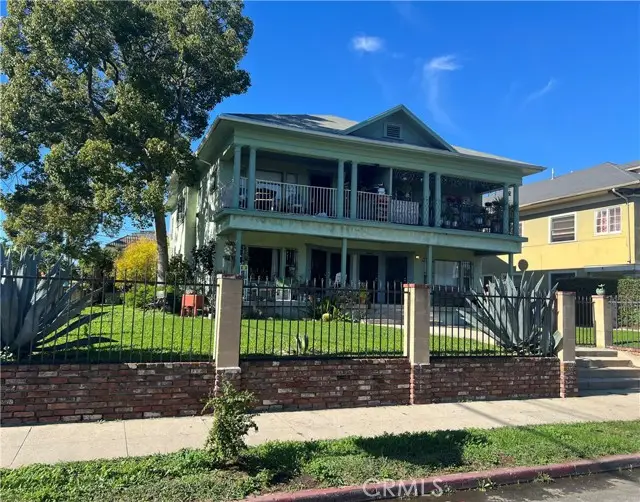 2955 Van Buren Place, Los Angeles, CA 90007 - Image #2