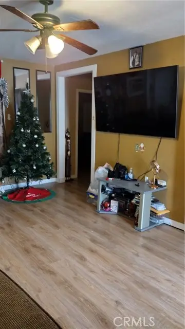 910 76th, Los Angeles, CA 90001 - Image #1