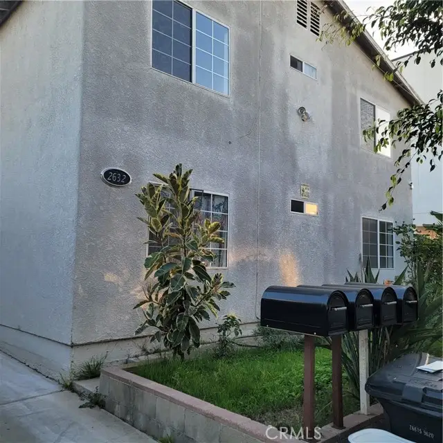 2632 16th, Los Angeles, CA 90019 - #2