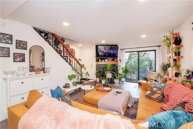 15045 Nordhoff  #103, North Hills, CA 91343 - #1