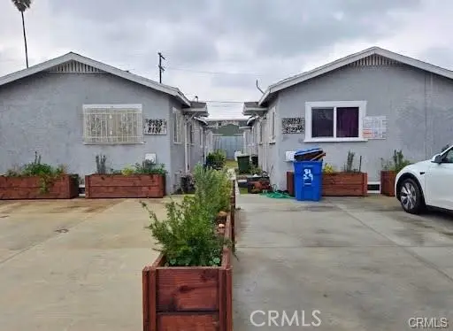 8129 Hoover, Los Angeles, CA 90044