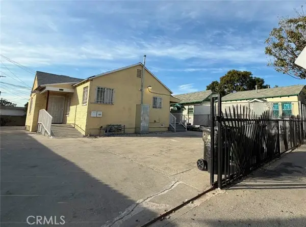 8115 San Pedro, Los Angeles, CA 90003