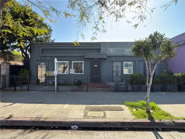 6214 Western Avenue, Los Angeles, CA 90047 - #1