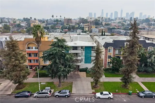 244 La Fayette Park  #301, Los Angeles, CA 90057 - #2
