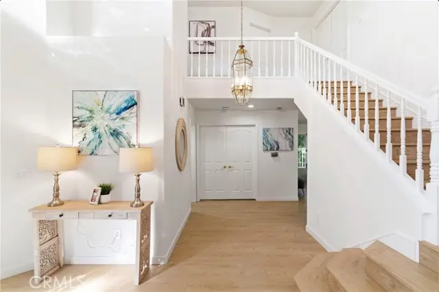 28360 Easton Lane, Saugus, CA 91350 - #1