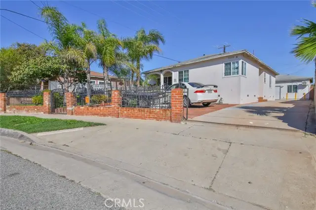 10502 Ravenswood, Inglewood, CA 90304 - #3