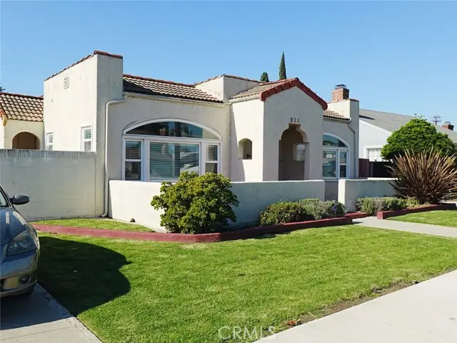 211 Poinsettia Avenue, Compton, CA 90221 - #2