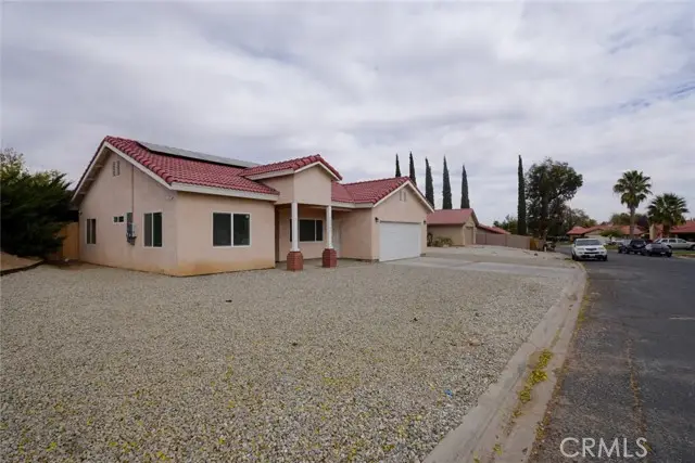 10304 Primrose Avenue, Hesperia, CA 92345 - #2