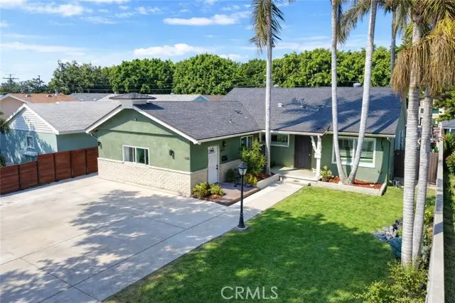 161 Harcourt Street, Long Beach, CA 90805 - #1