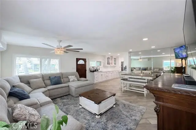 161 Harcourt Street, Long Beach, CA 90805 - #3