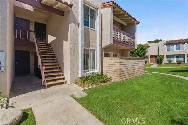 700 La Veta  #C7, Orange, CA 92868 - #1