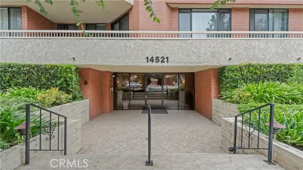 14521 Benefit St  #102, Sherman Oaks, CA 91403