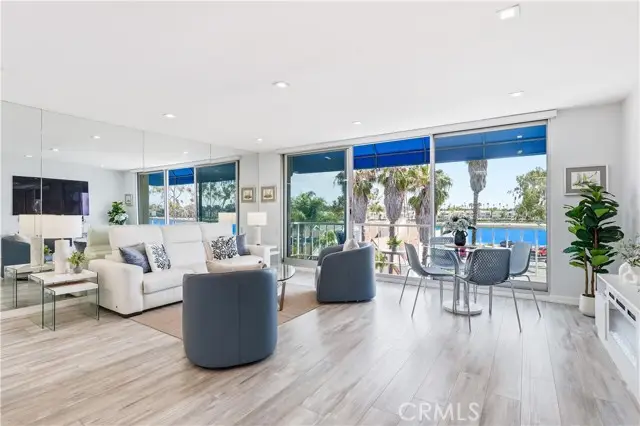 383 Bay Shore Avenue  #407, Long Beach, CA 90803 - #3