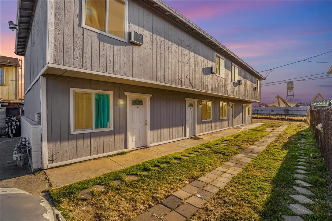 139 Dr Martin Luther King Jr Boulevard, Bakersfield, CA 93307 - #1