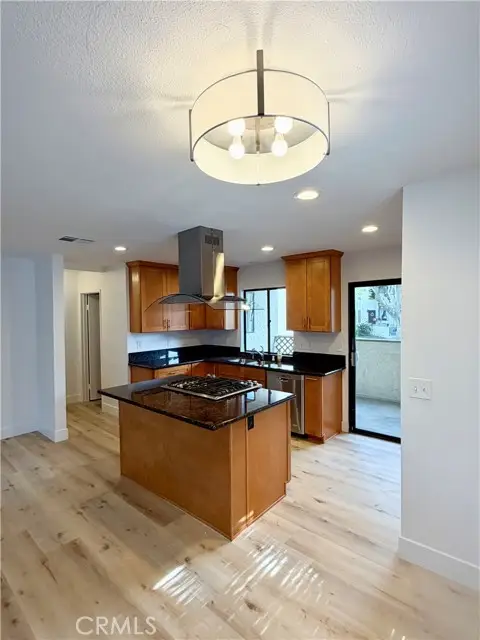 400 Flower  #8, Orange, CA 92868 - #2