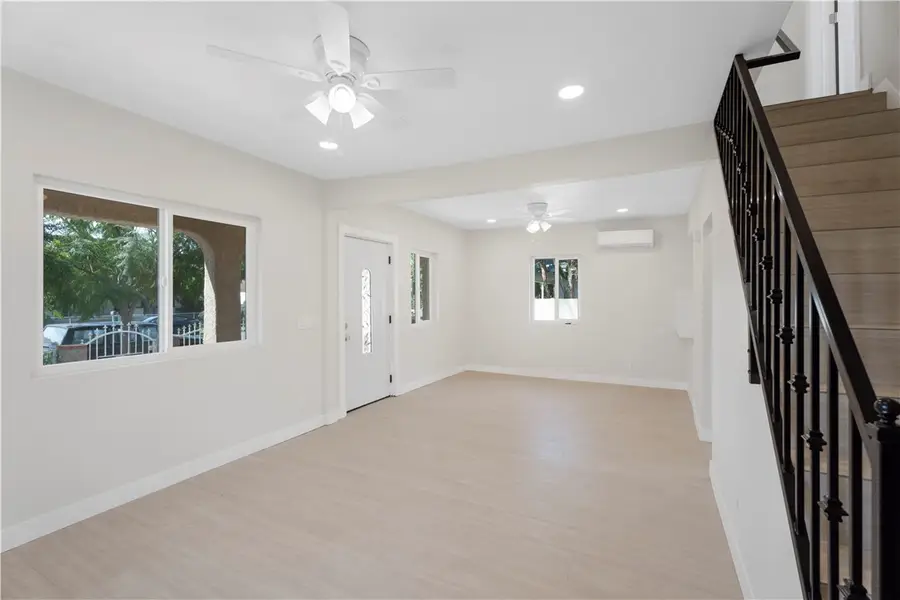 727 11th, Pomona, CA 91766 - #3