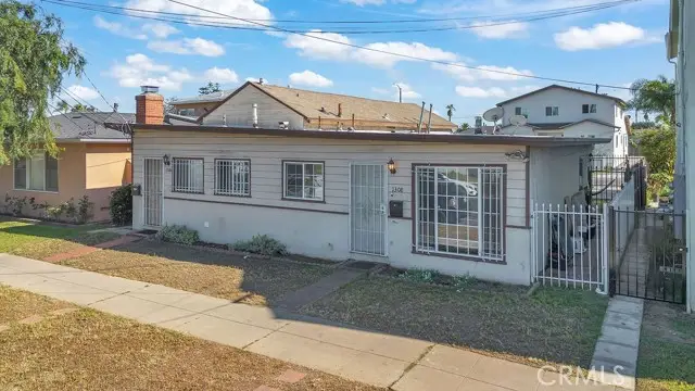 1306 83rd, Los Angeles, CA 90044 - #1