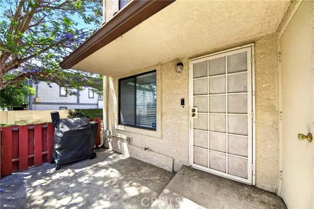 11754 206th Street, Lakewood, CA 90715 - #2