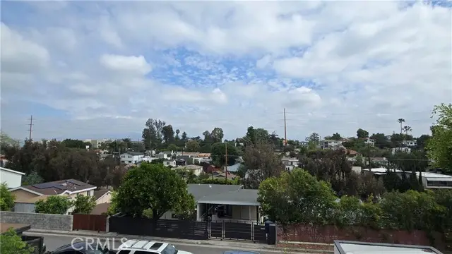 2680 Ivan Hill, Los Angeles, CA 90039 - #2