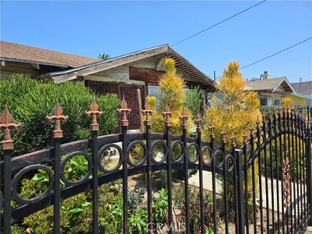 721 50th, Los Angeles, CA 90037 - #2