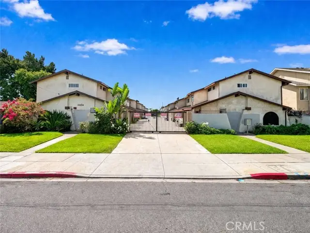 4404 Clara St., Cudahy, CA 90201 - #1