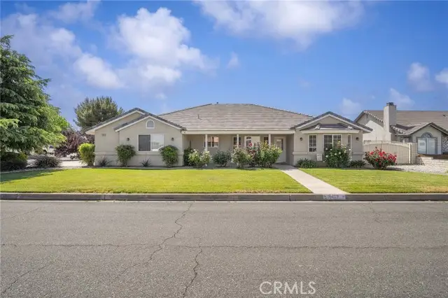 18499 Mountain Meadows, Victorville, CA 92395 - #1