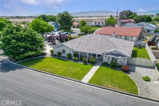 18499 Mountain Meadows, Victorville, CA 92395 - #3