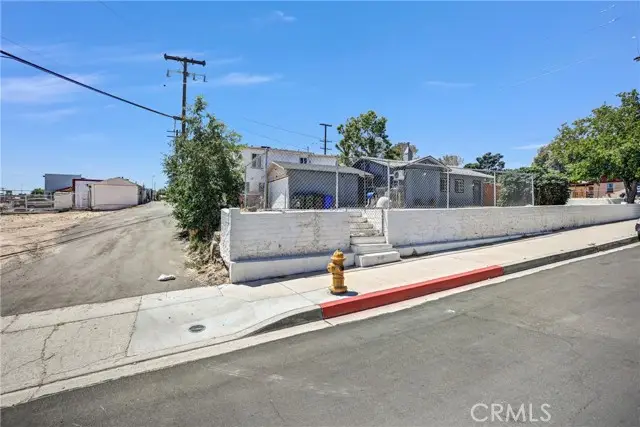 16853 Forrest, Victorville, CA 92395 - #3