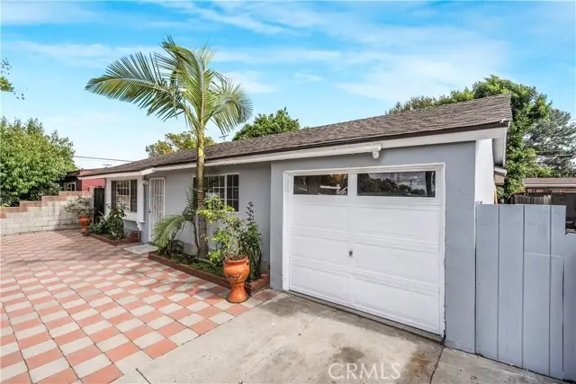 180 69th, Long Beach, CA 90805 - #2