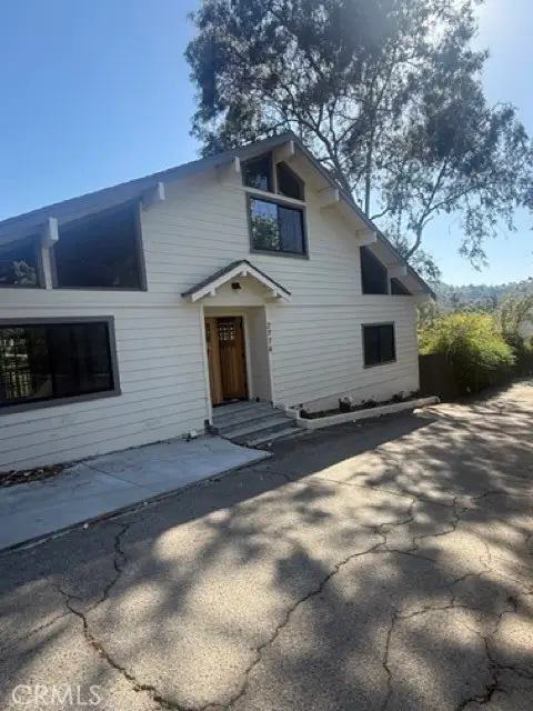 2776 Laurel Canyon, Los Angeles, CA 90046