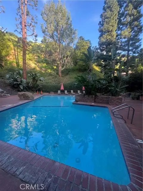 2700 Cahuenga Boulevard  #4223, Los Angeles, CA 90068