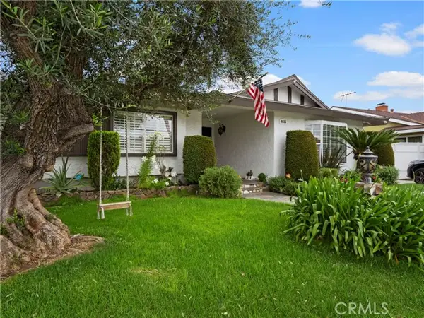 9835 Brookshire, Downey, CA 90240
