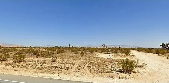 5201 Backus Road, Mojave, CA 93501 - #2
