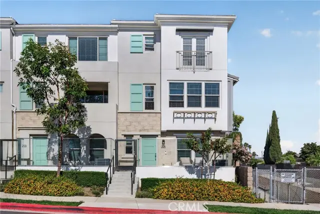 205 S Paige Ln, La Habra, CA 90631 - #1