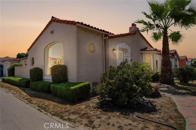 1030 80th, Los Angeles, CA 90044 - #3