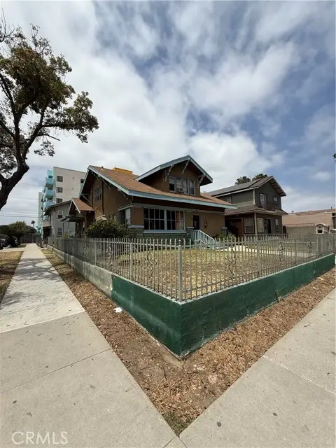 1403 Elm, Long Beach, CA 90813 - #3