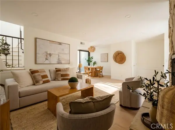 8125 Redlands Street  #109, Playa Del Rey, CA 90293