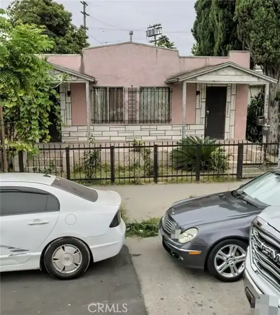 1414 50th, Los Angeles, CA 90011 - #1