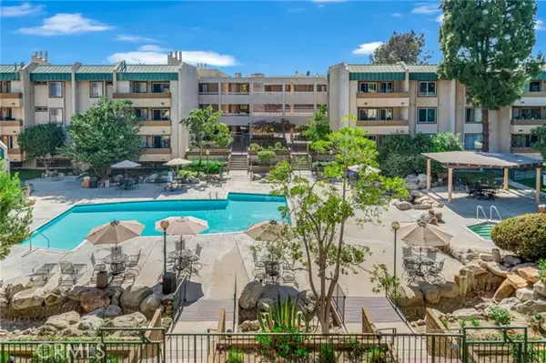 12141 Centralia Street  #320, Lakewood, CA 90715