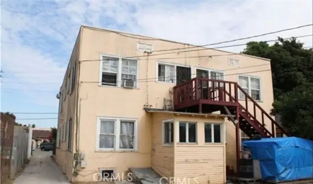 4305 San Pedro, Los Angeles, CA 90011 - #1