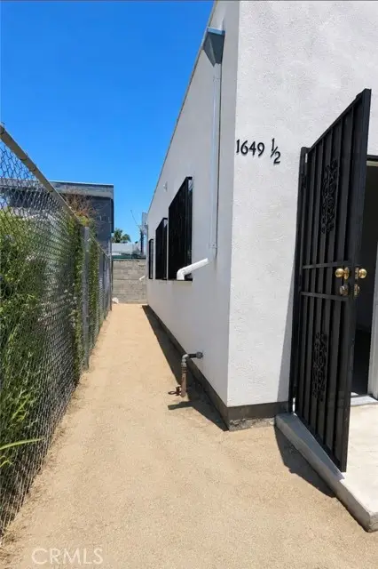 1649 Florence, Los Angeles, CA 90047 - #3