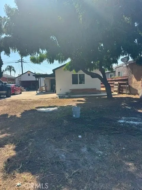 742 Simmons, Los Angeles, CA 90022