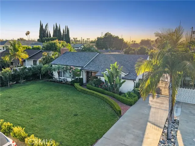 10011 Wiley Burke, Downey, CA 90240 - #2